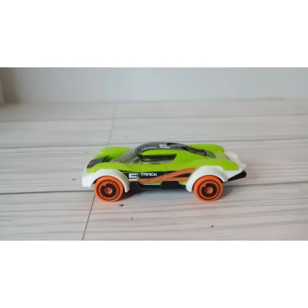 Cosmic Coupe #135 5/5 Track Stars 2021 Hot Wheels Case F * VHTF * Single Car